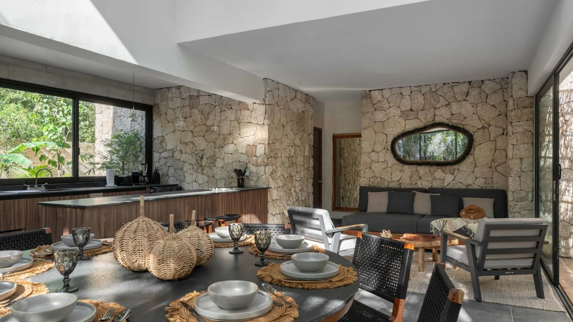 Twelve O'Clock - Luxury Villas Tulum Meksyk
