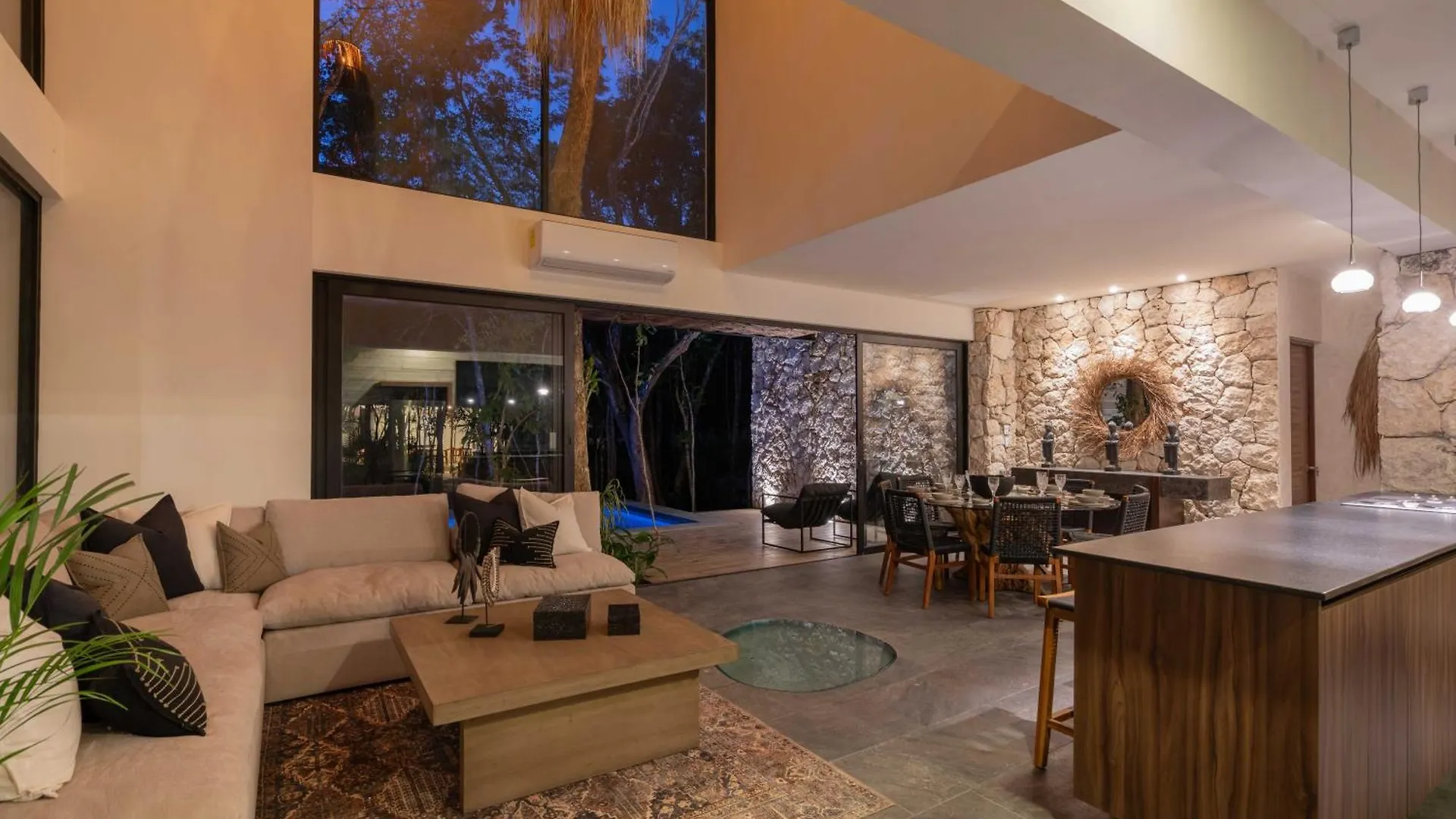 Twelve O'Clock - Luxury Villas Tulum