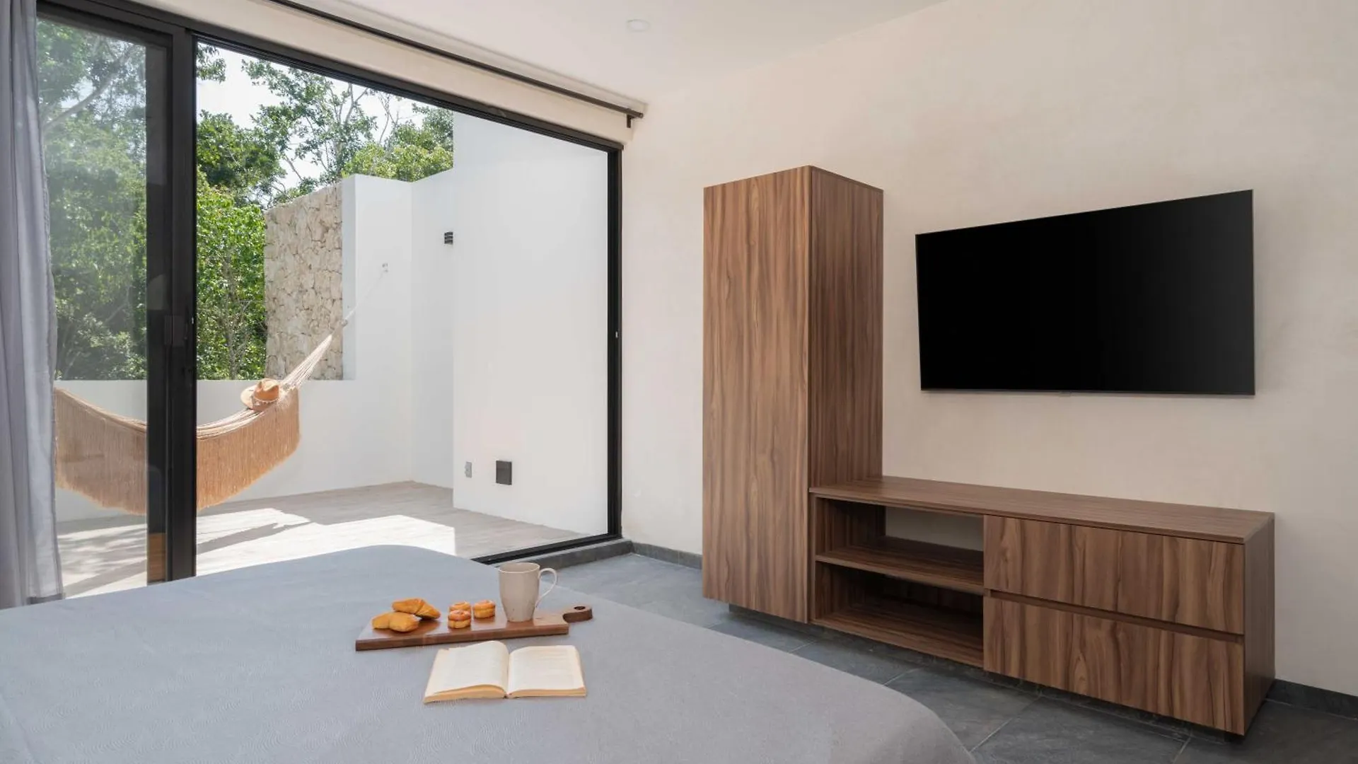 Twelve O'Clock - Luxury Villas Tulum 0*,  Mexico