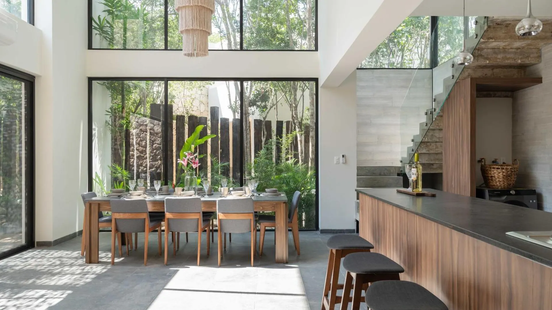 Twelve O'Clock - Luxury Villas Tulum