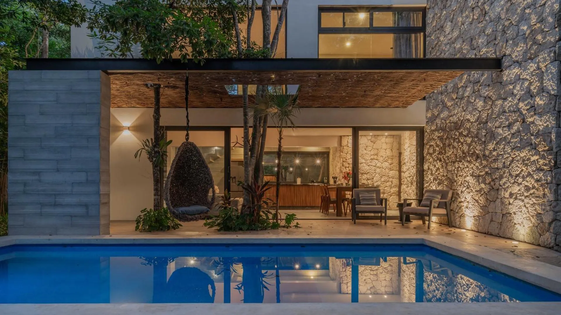 Twelve O'Clock - Luxury Villas Tulum