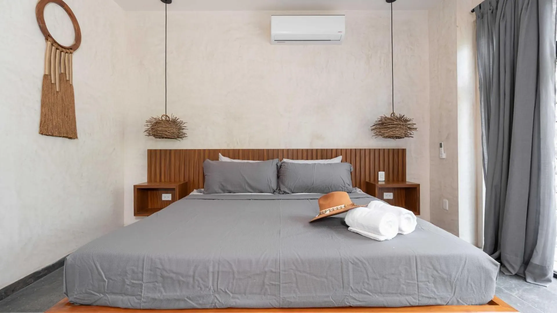 Twelve O'Clock - Luxury Villas Tulum Mexico