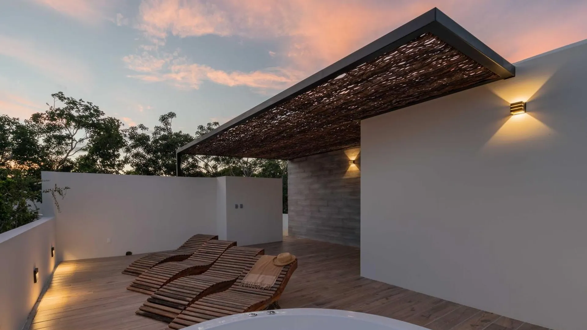 Twelve O'Clock - Luxury Villas Tulum Mexico