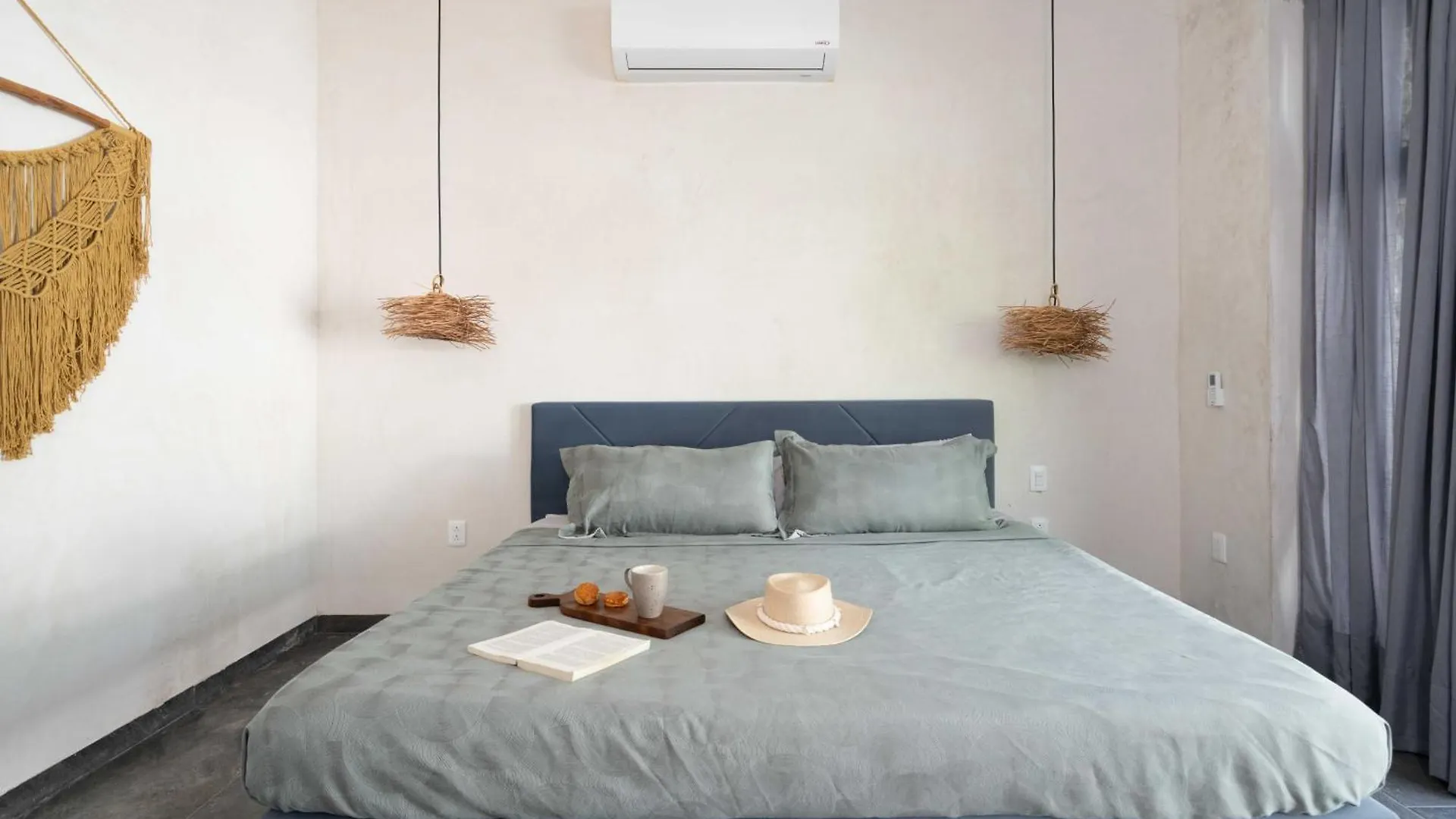 Twelve O'Clock - Luxury Villas Tulum