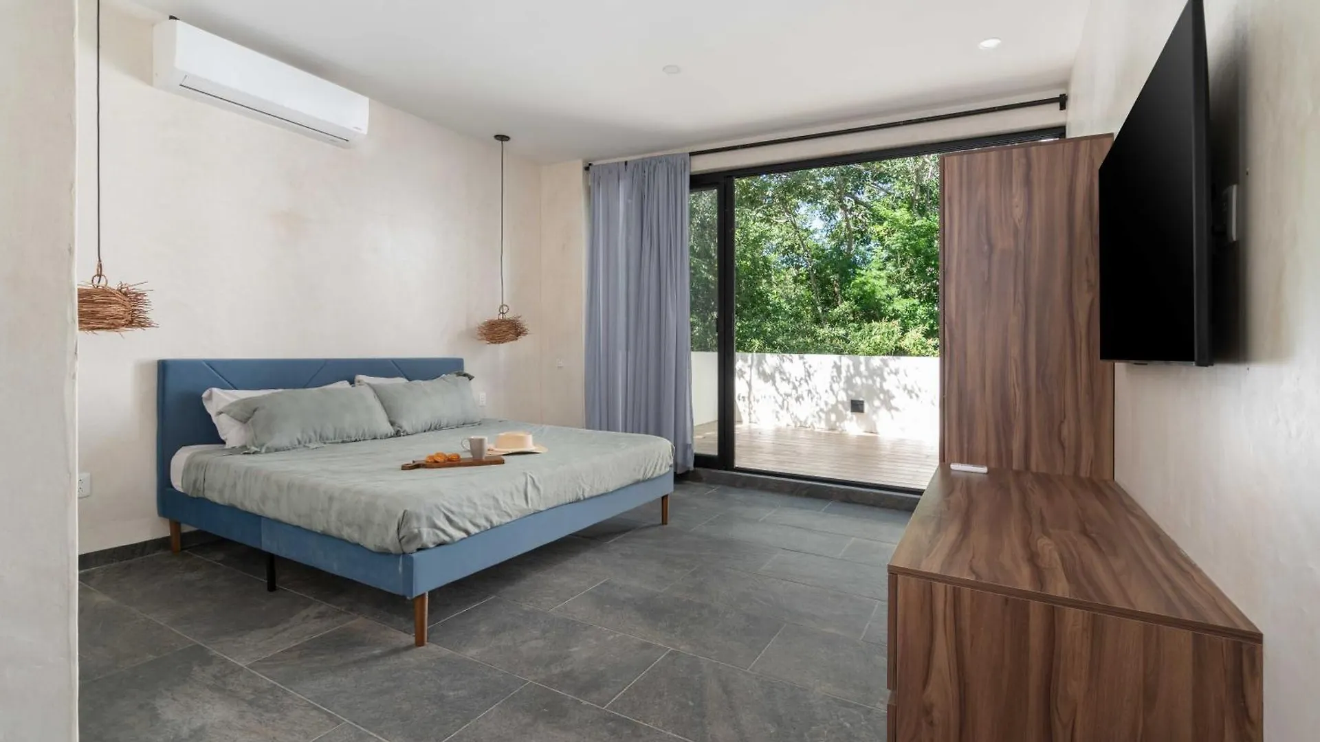 Twelve O'Clock - Luxury Villas Tulum