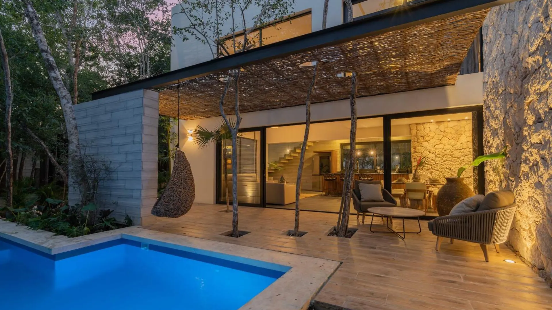 Twelve O'Clock - Luxury Villas Tulum